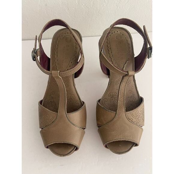 Neosens 39 / 9 Heels Leather Peep Toe Olive Green Ankle Strap Pumps T Strap - Picture 4 of 11